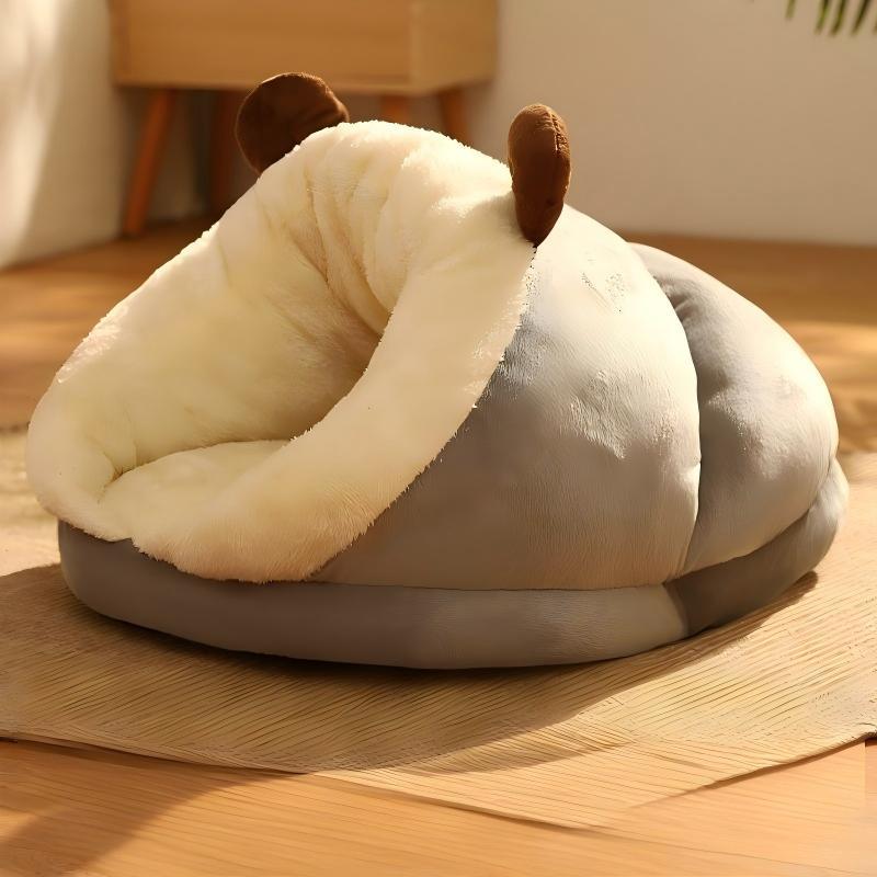 Soft & Cute Slipper Bed - Let your pet disappear into cloud-like, fleece-lined warmth all winter long
